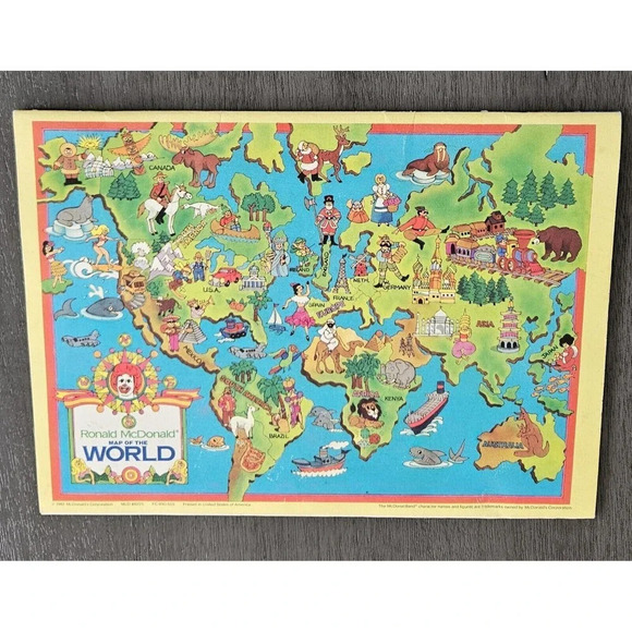 VTG USA 1982 Ronald McDonald Coloring Calendar World Map And Coupons Gag Gift - Picture 8 of 8